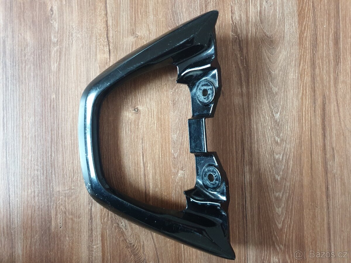 Madlo Spolujezdce Suzuki SV 650