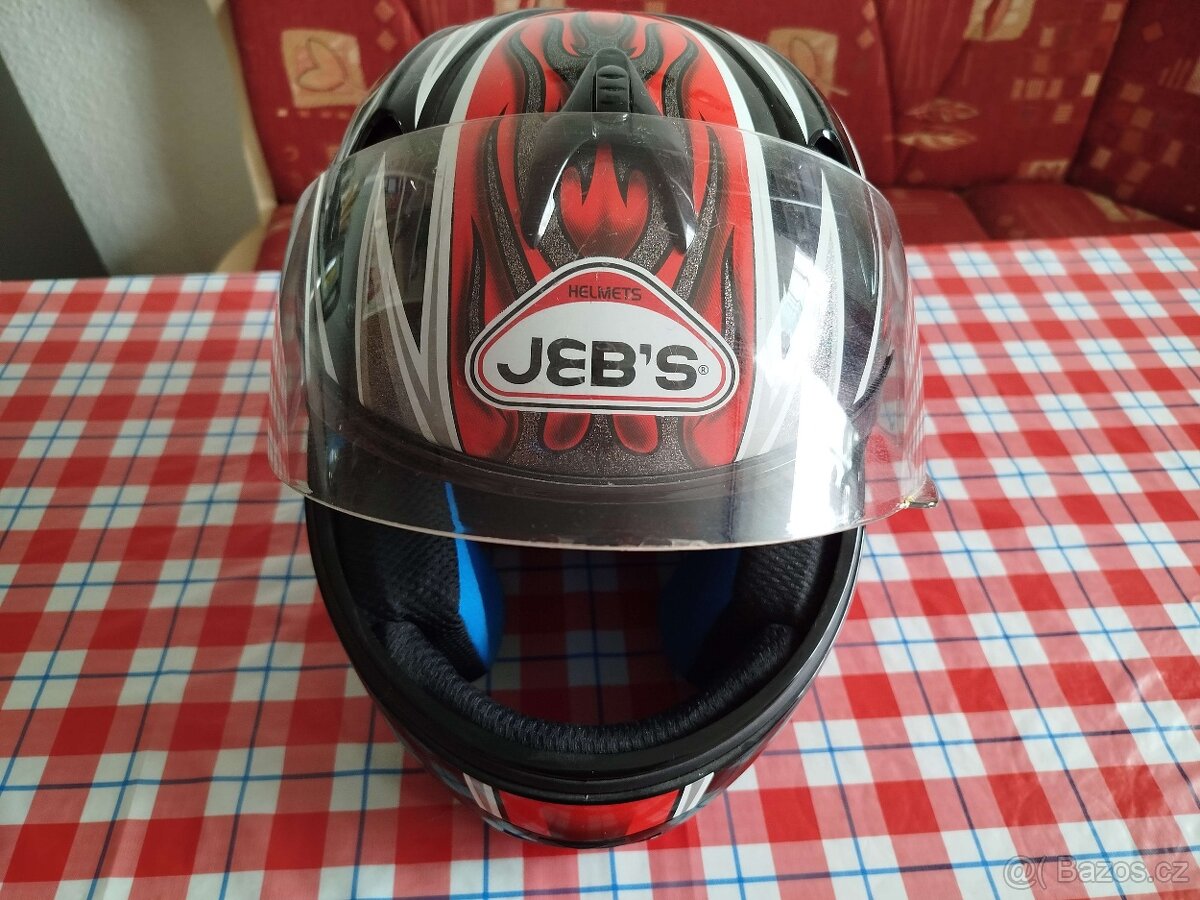 Helma na motorku