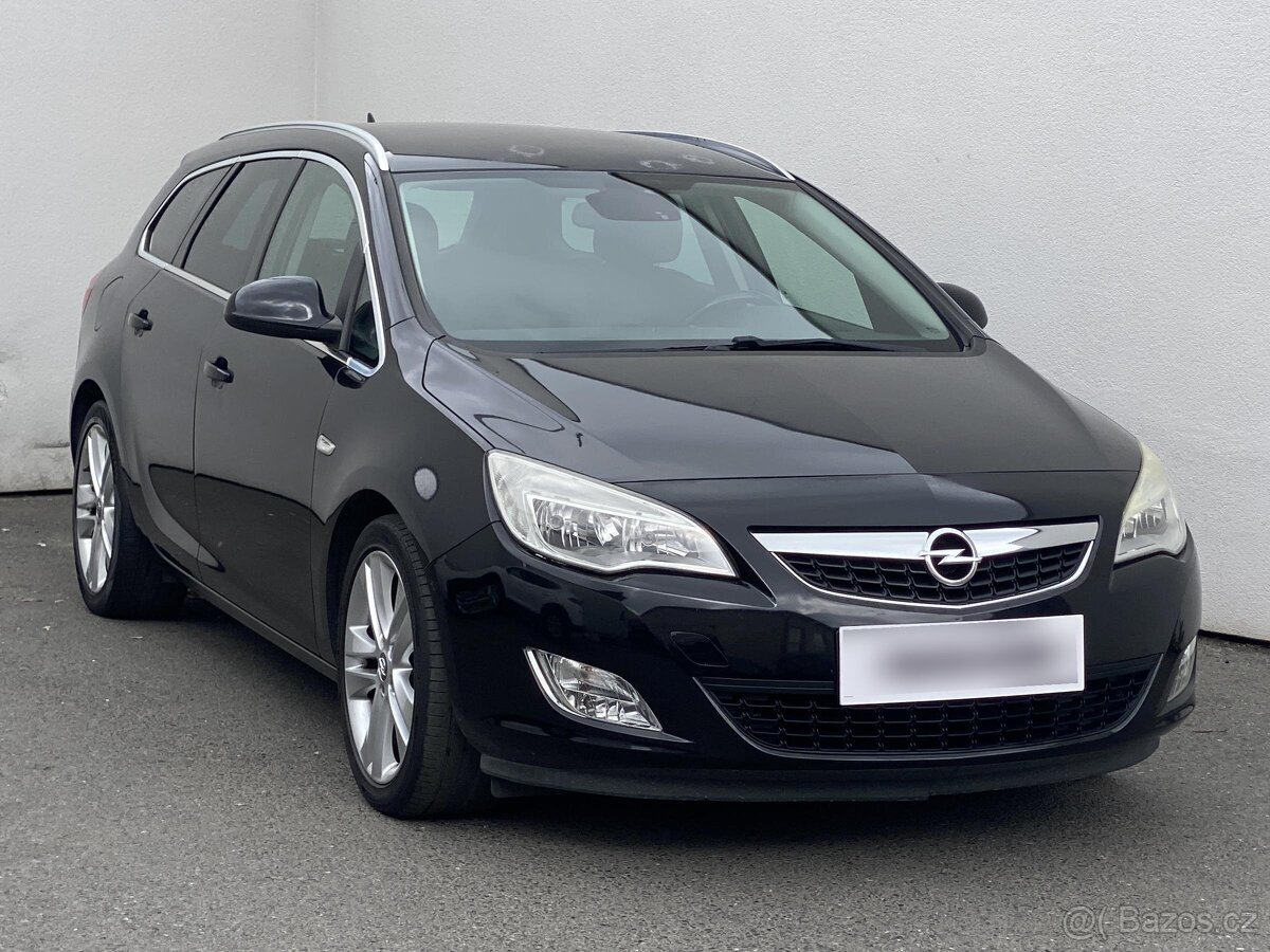 Opel Astra 1.7 CDTi , 81 kW nafta, 2010