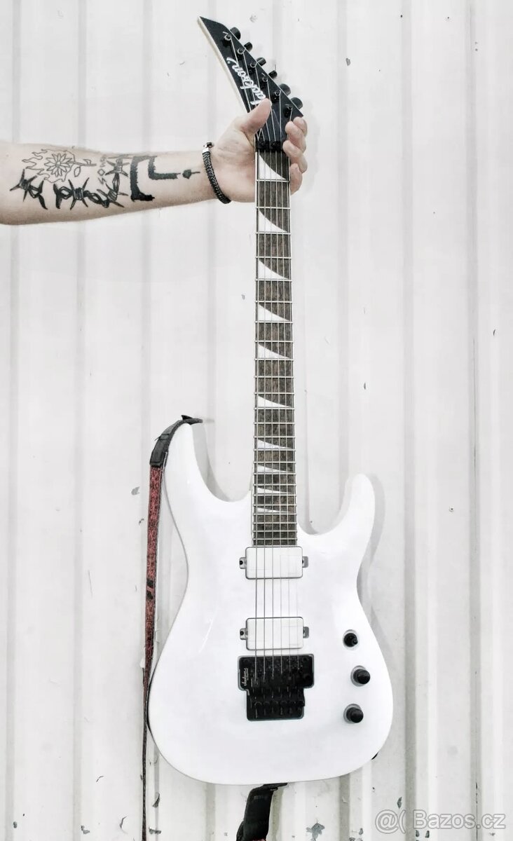 Jackson X Series Dinky Arch Top Extreme DKA-R EX