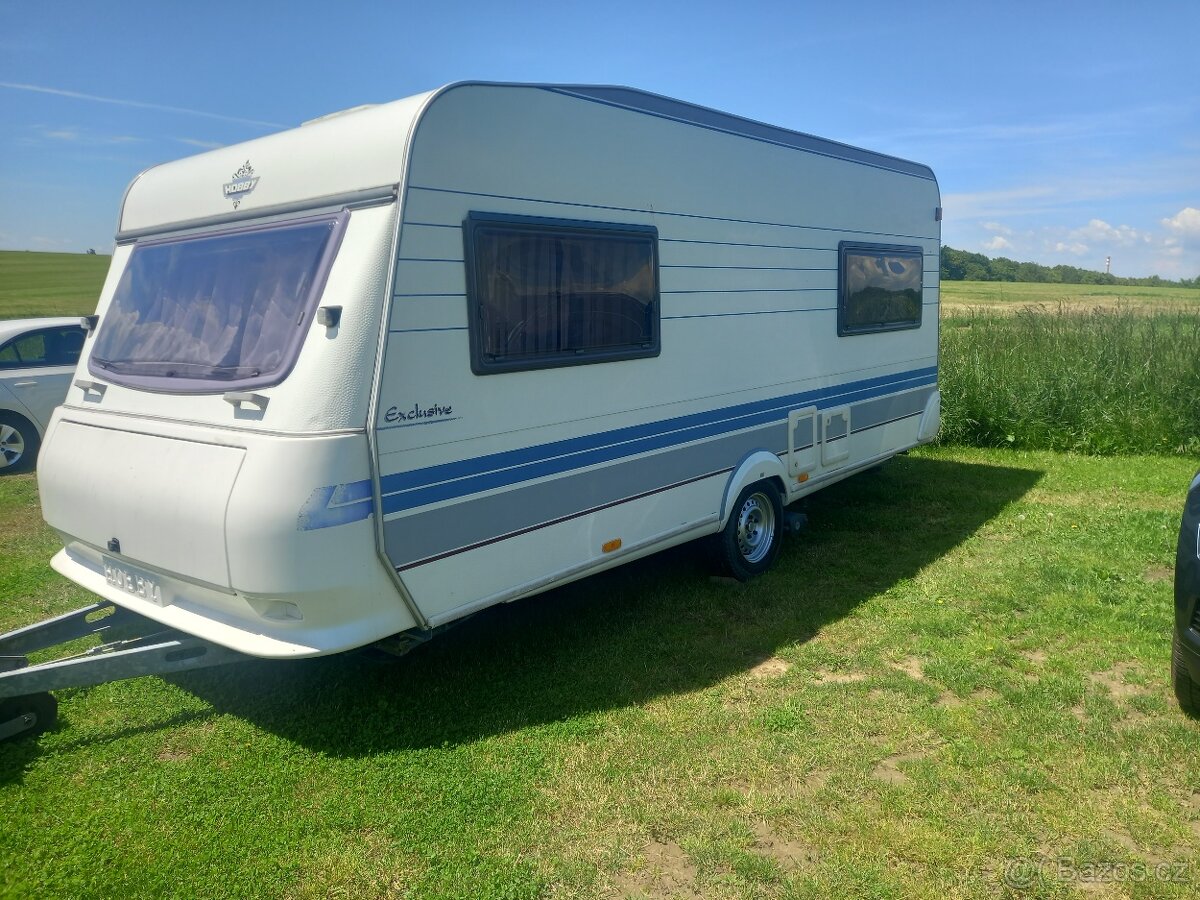 Prodám karavan hobby 495 UL . EL POJEZD, ODDĚLENÉ POSTELE
