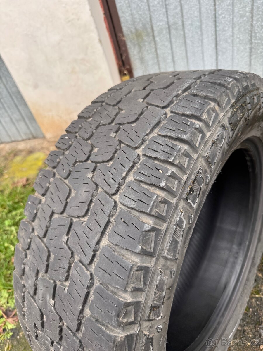 Celoroční pneu - Pirelli scorpion all terain 255/60 R18