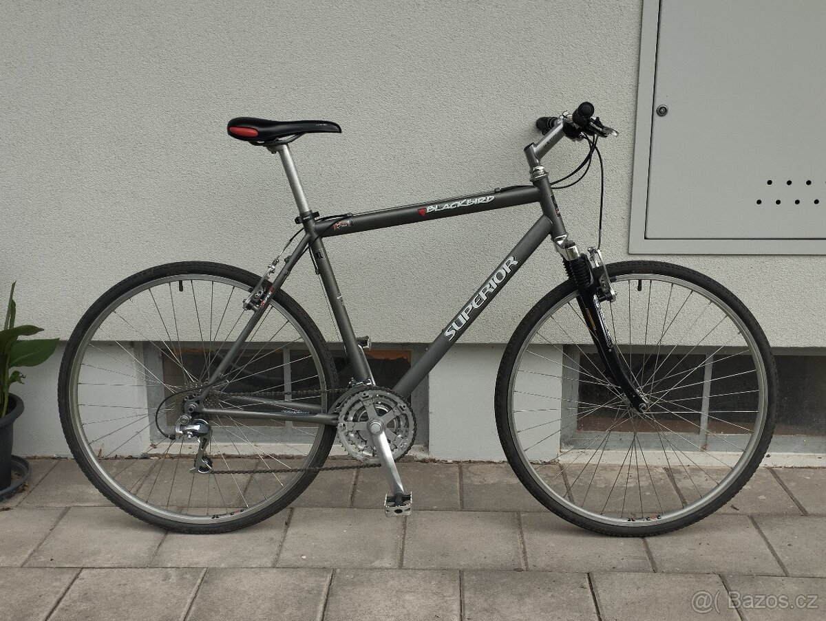 Trekové kolo Superior (XL)