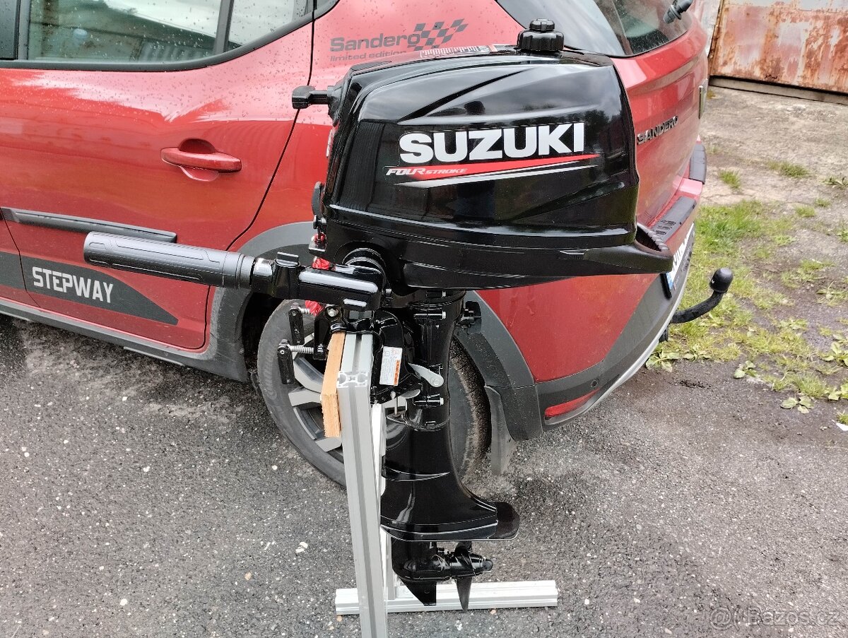 Lodní motor Suzuki 4Ps 4T - 1A top stav