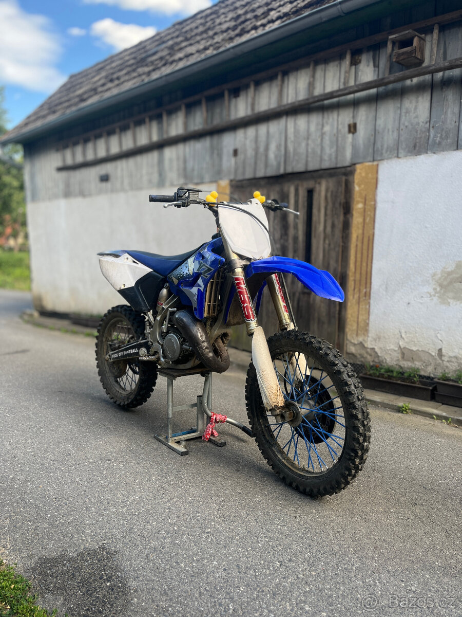 Yamaha YZ 125