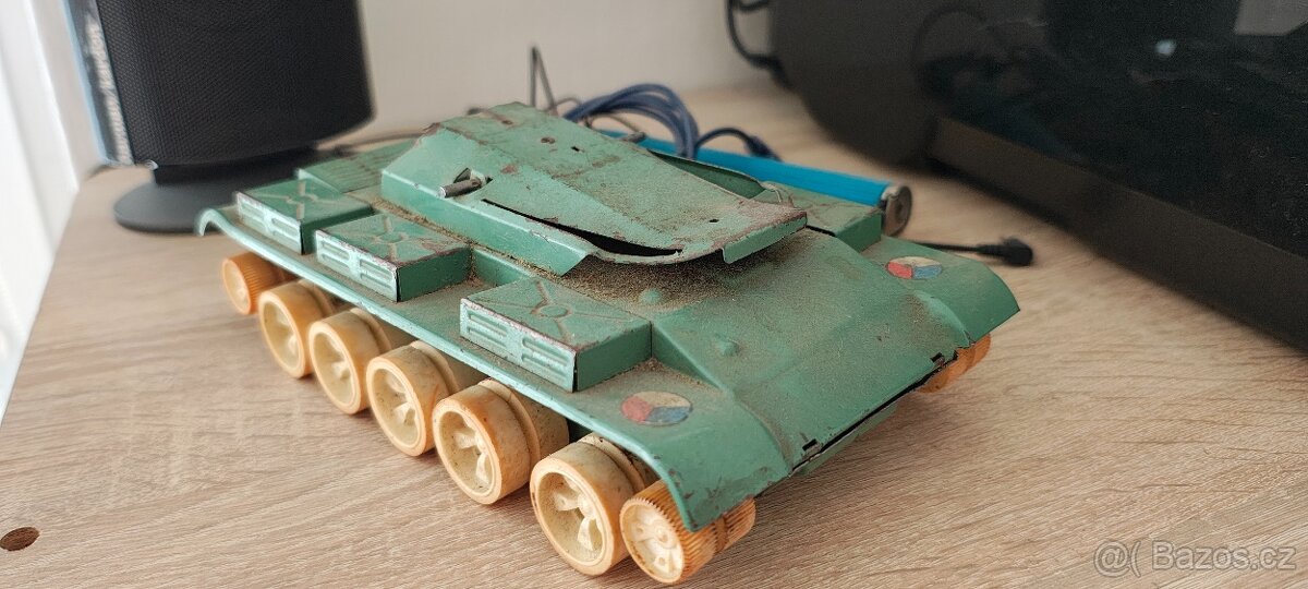 Plechový tank ites na ND