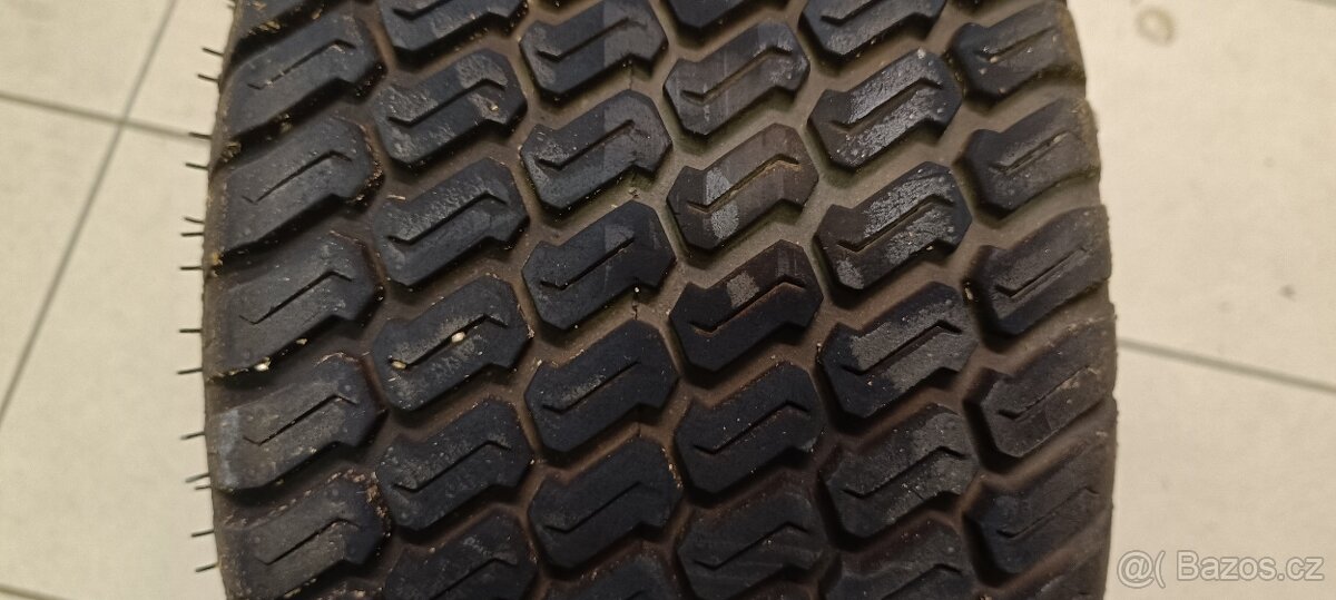 PNEU 18x8.50