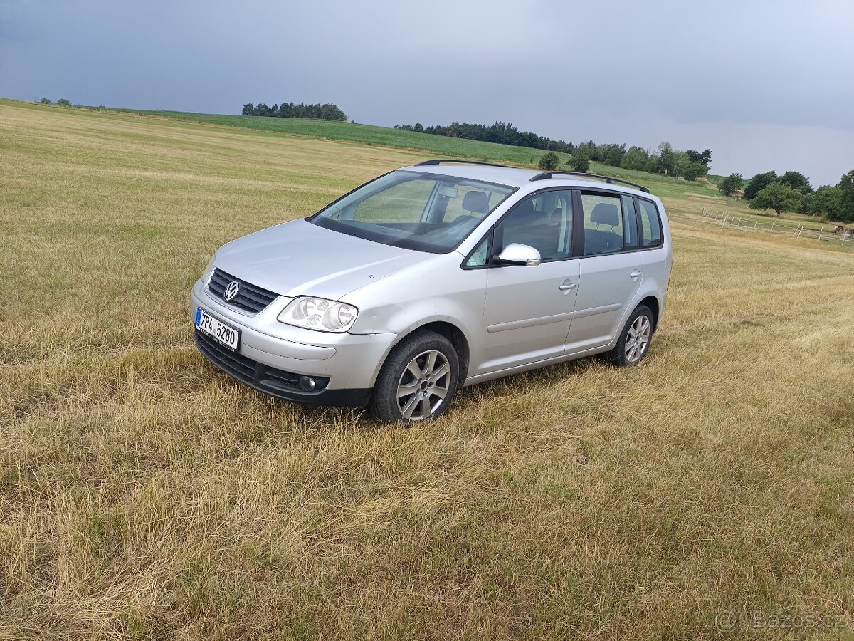 Prodám VW Touran 1.9TDI 77kw.
