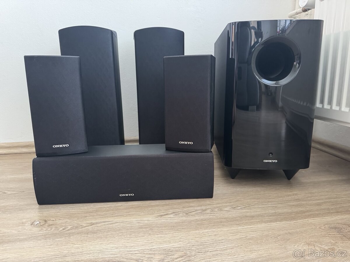Onkyo HT-R695 AV receiver + reproduktory 5.1.2