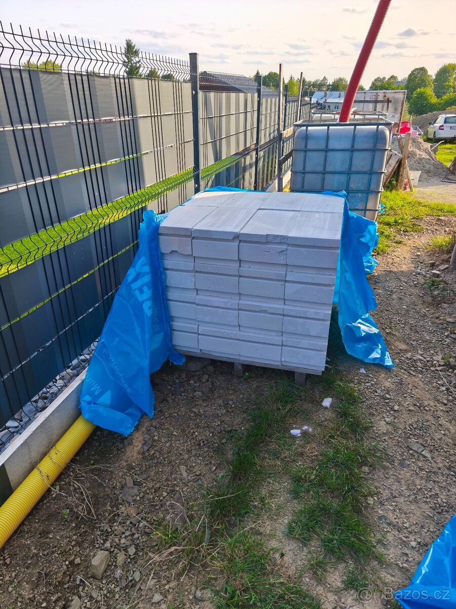 Stropní vložka porfix