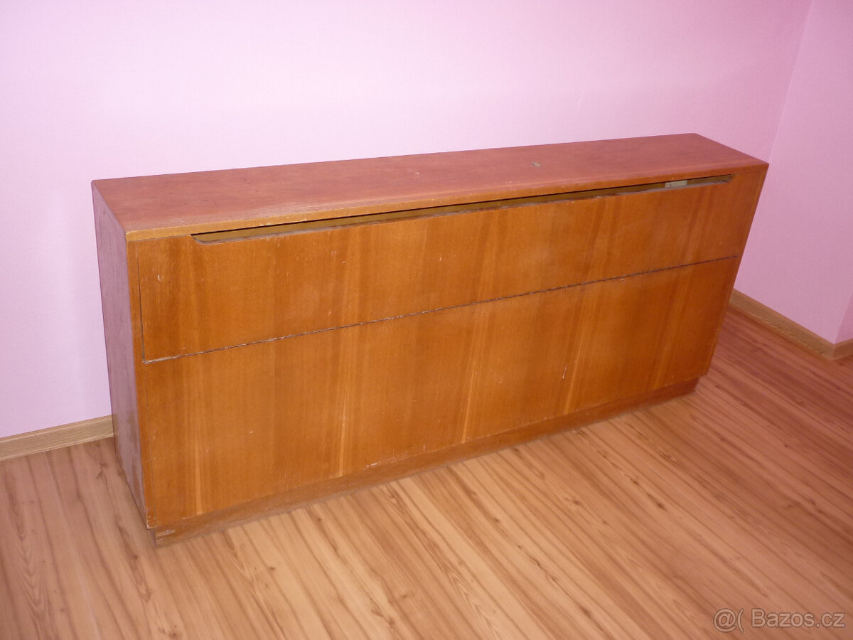 retro peřináč