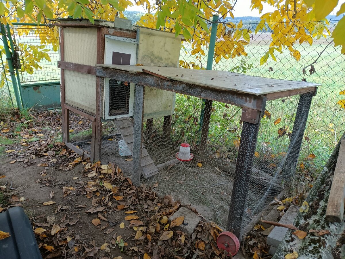 Kurník pro slepice s výběhem