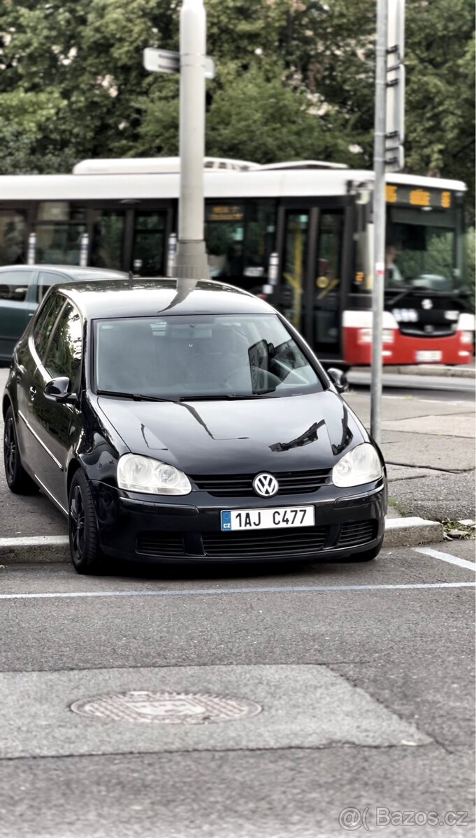 Golf 5 1.6FSI 85kw