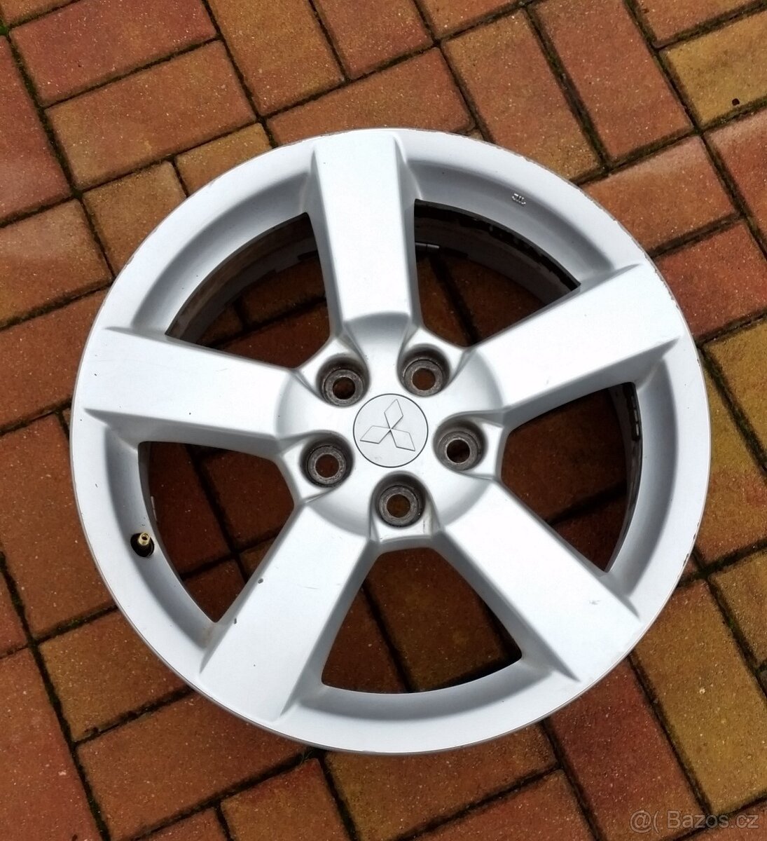 ALU kola MITSUBISHI OUTLANDER R18