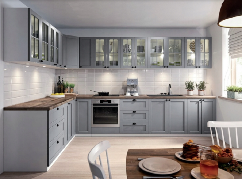 krásná  designová kuchyňská sestava bílý a šedý mat
