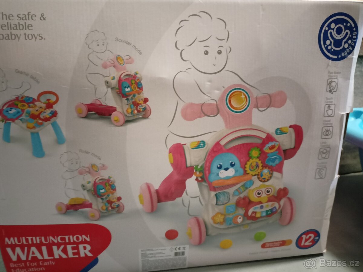 Dětský multifunkční stolek