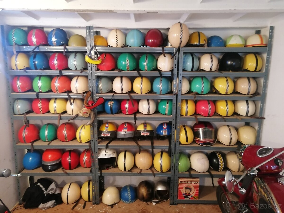 Retro helma kokoska originál stav