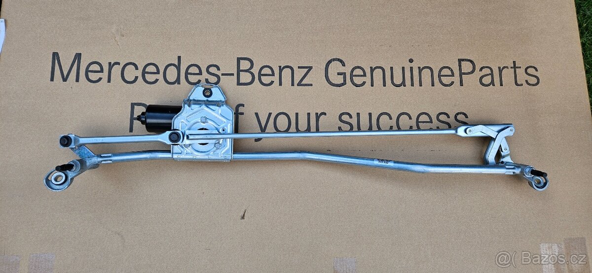 MB Atego - Nový orig. stírací mechanismus stěračů