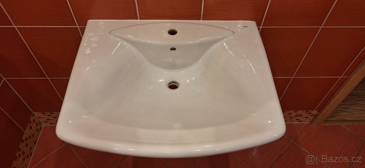 Umyvadlo značky Roca Sidney