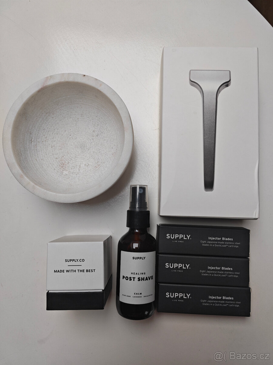 Holicí strojek jednobřitý