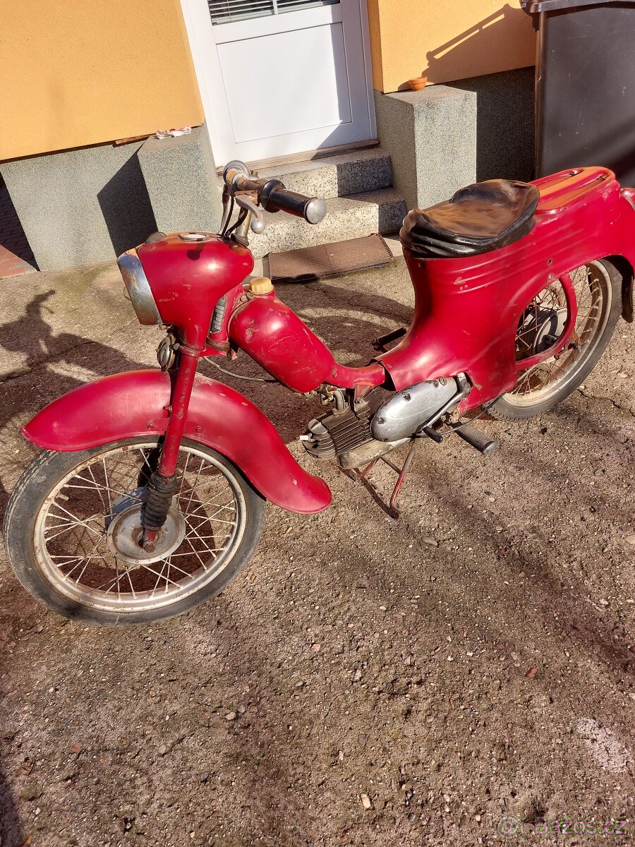 Prodám JAWA 50/555