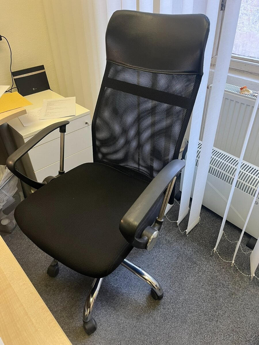 Kancelářská židle