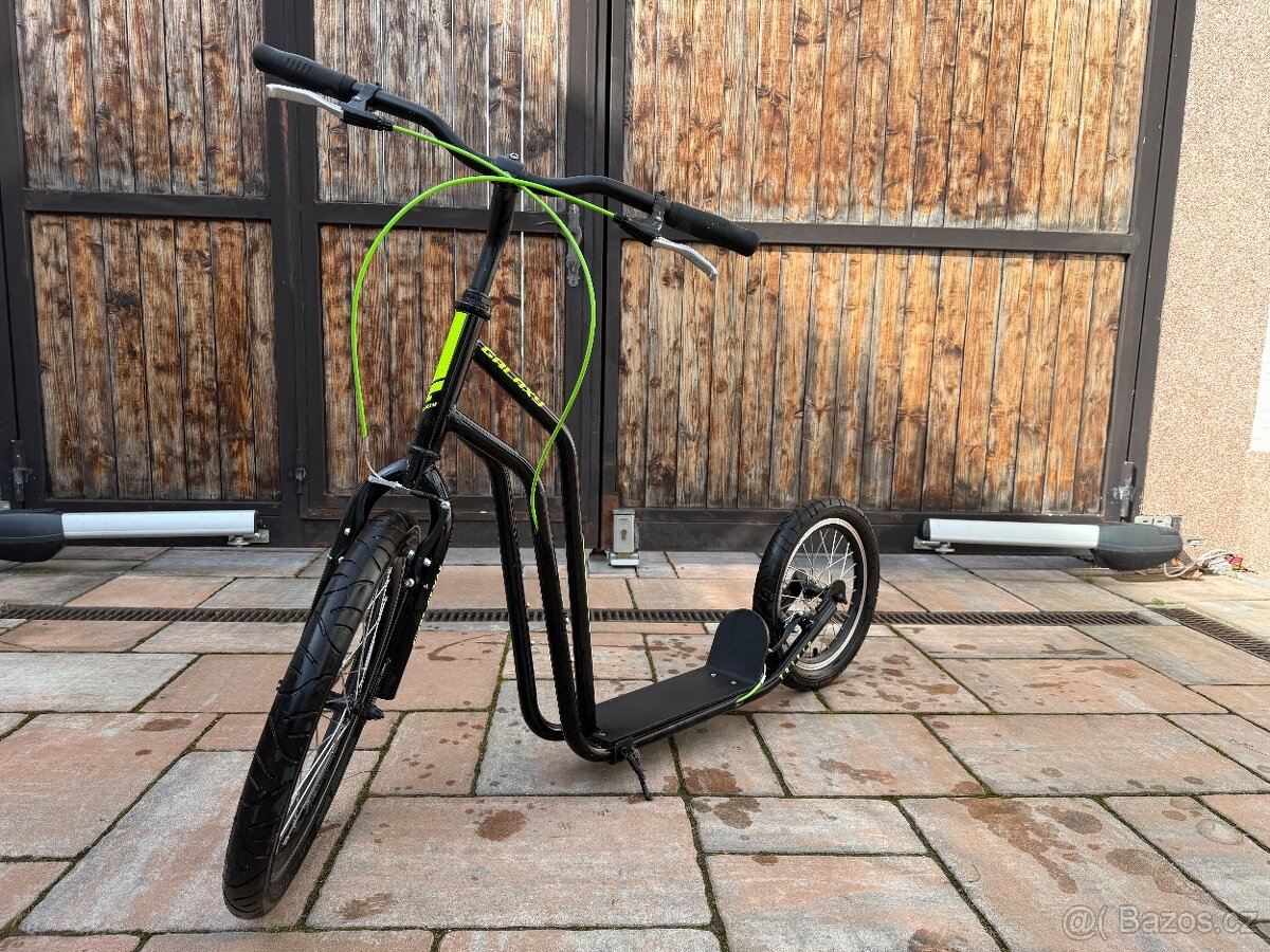 Koloběžka Galaxy Trifid