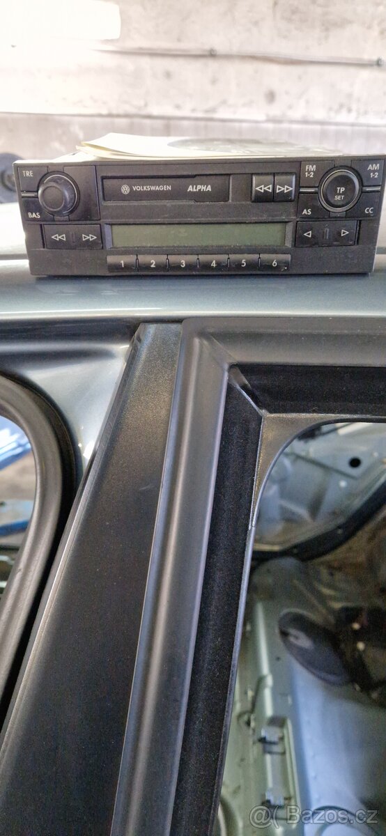 Radio VW,Seat Alpha s kodem