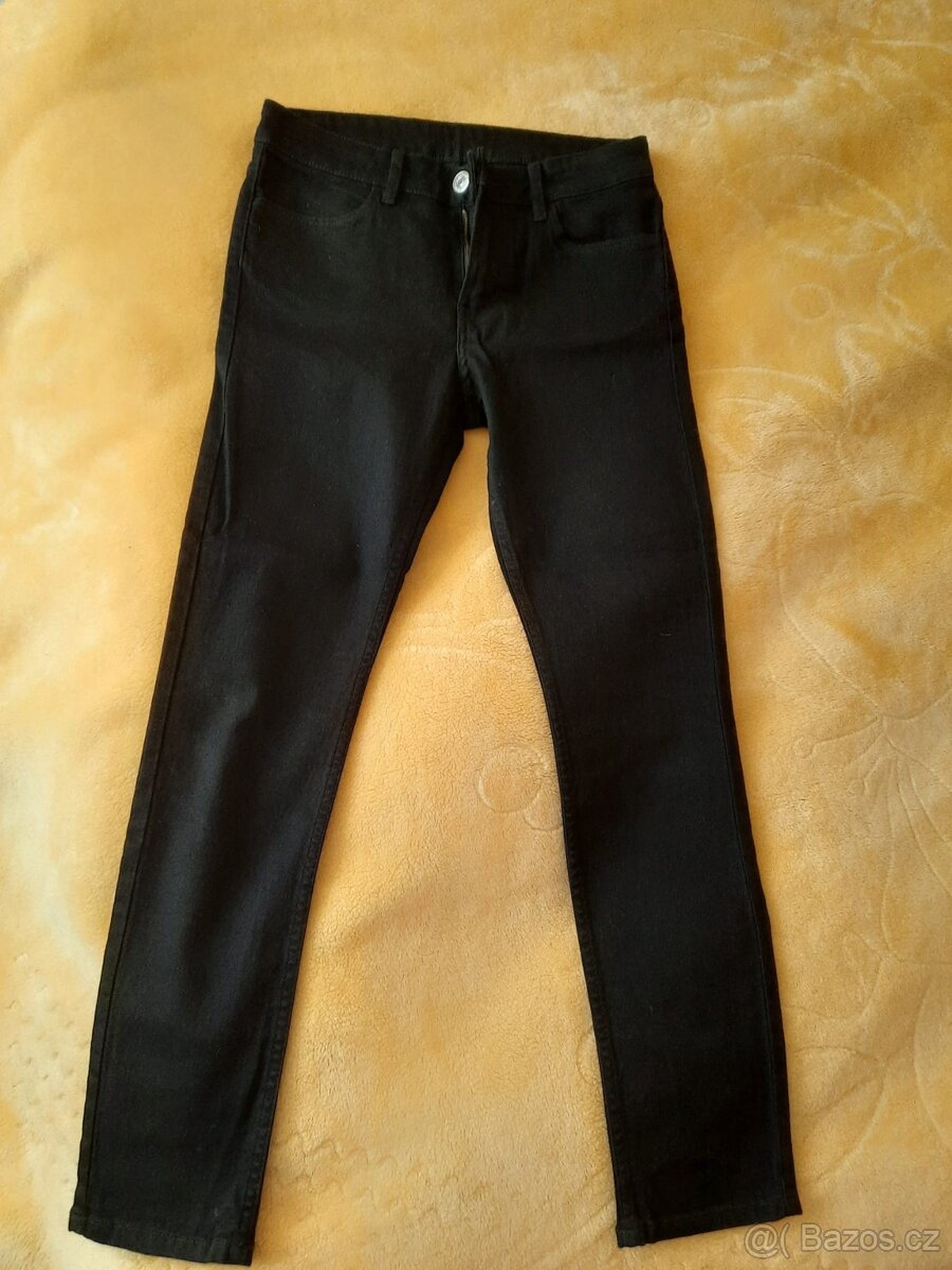 Černé jeans H&M, vel. 152,nové-Skiny fit and denim