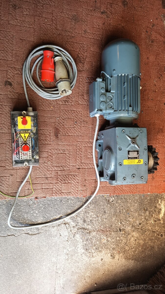 Elektromotor 1,5kW 400V s převodovkou