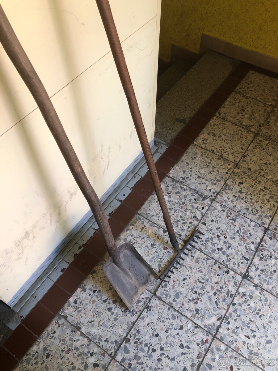Lopata a hrábě