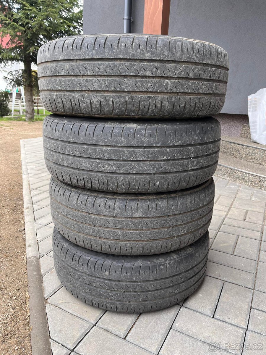 4x Letní pneu 185/60 r15 + DISKY