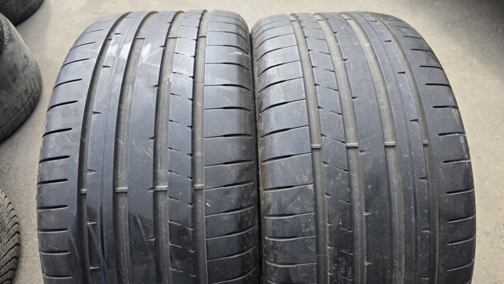 Letní pneu 255/35/19 Dunlop