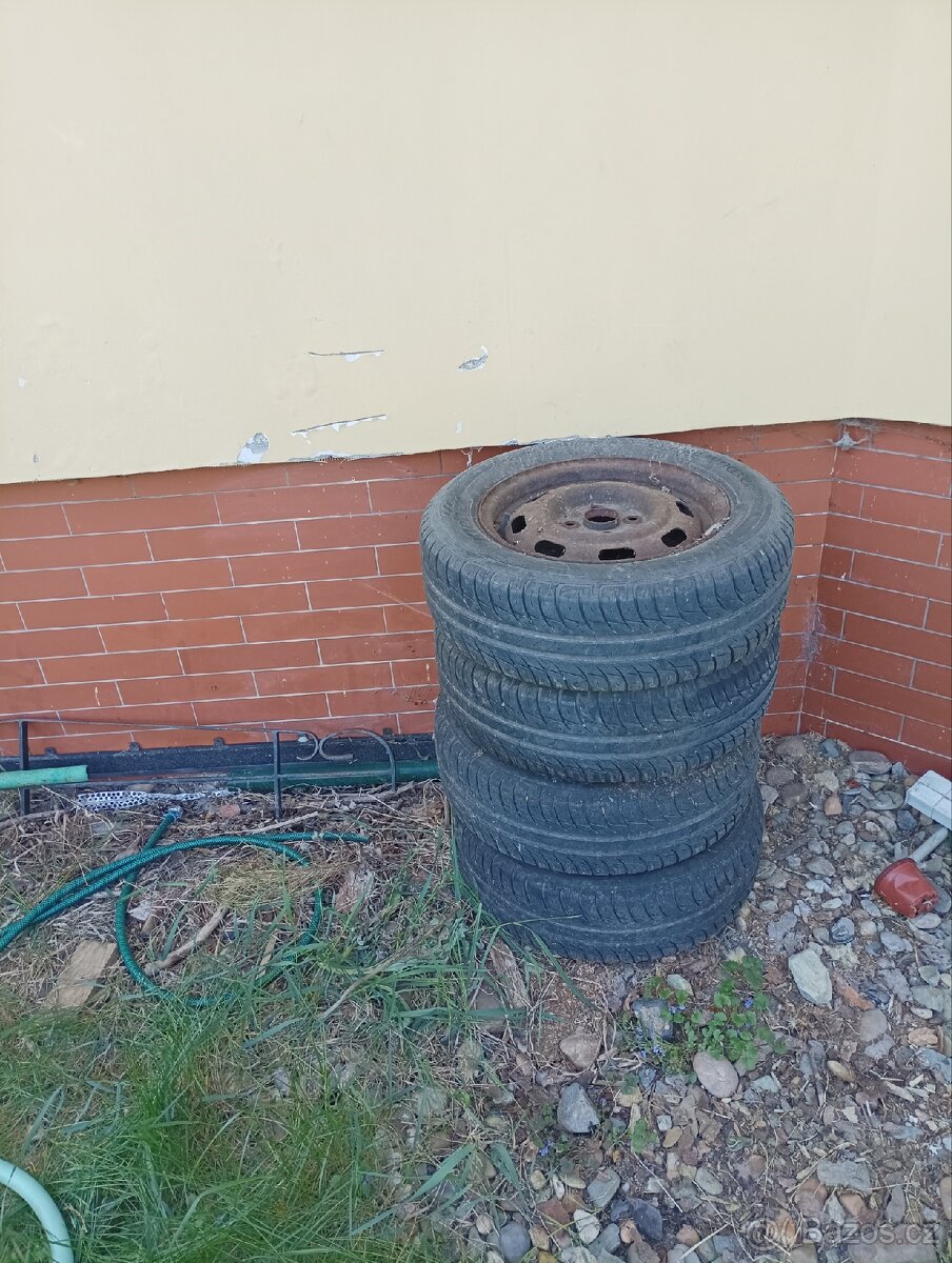 Letní pneu s disky cena za 4 ks