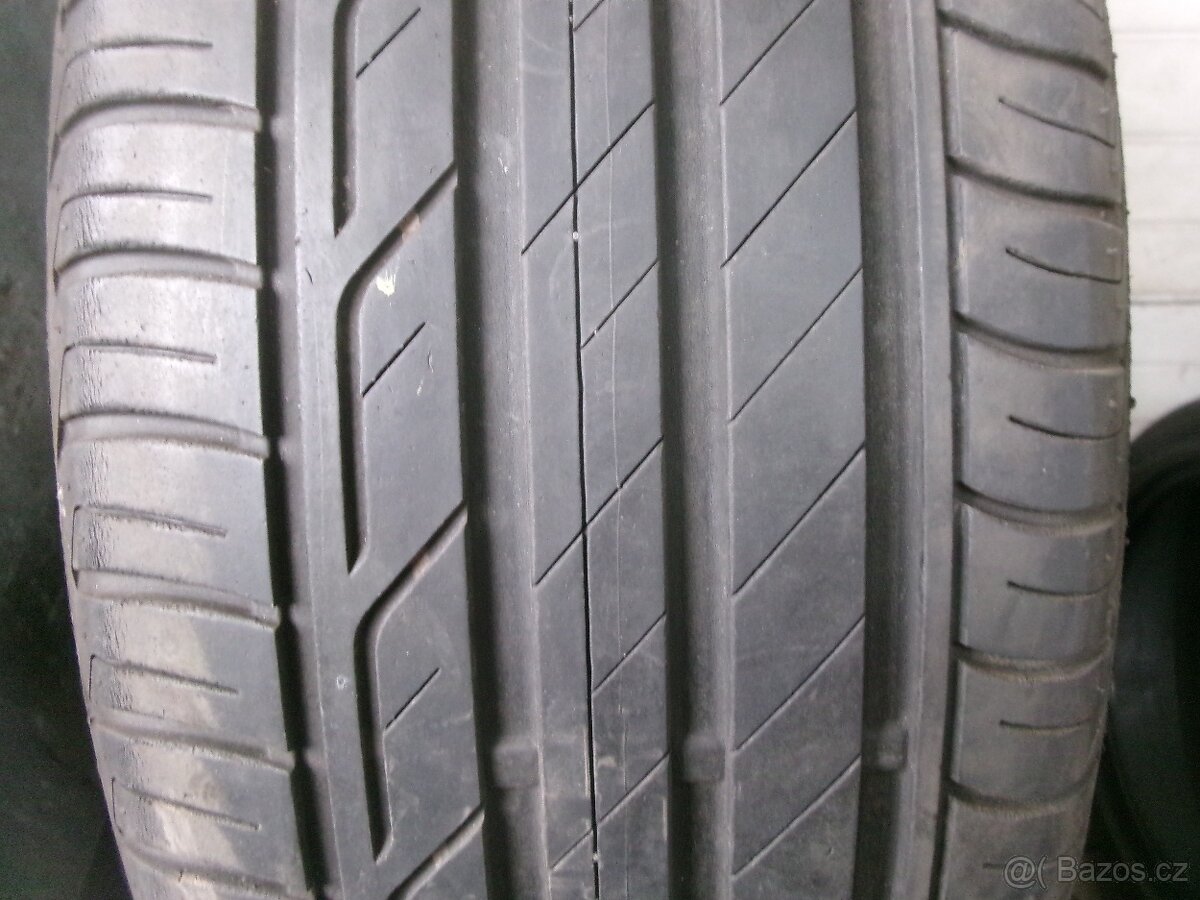 215/55 R17 BRIDGESTONE (2x5,5 a 2x5mm) č.15667