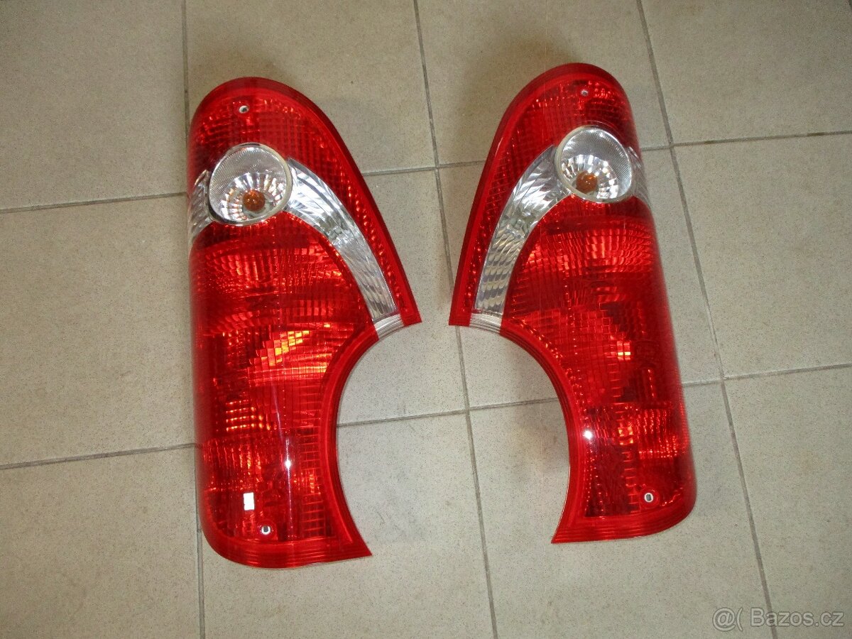 zadní světlo na karavan HOBBY r. 2007-2013
