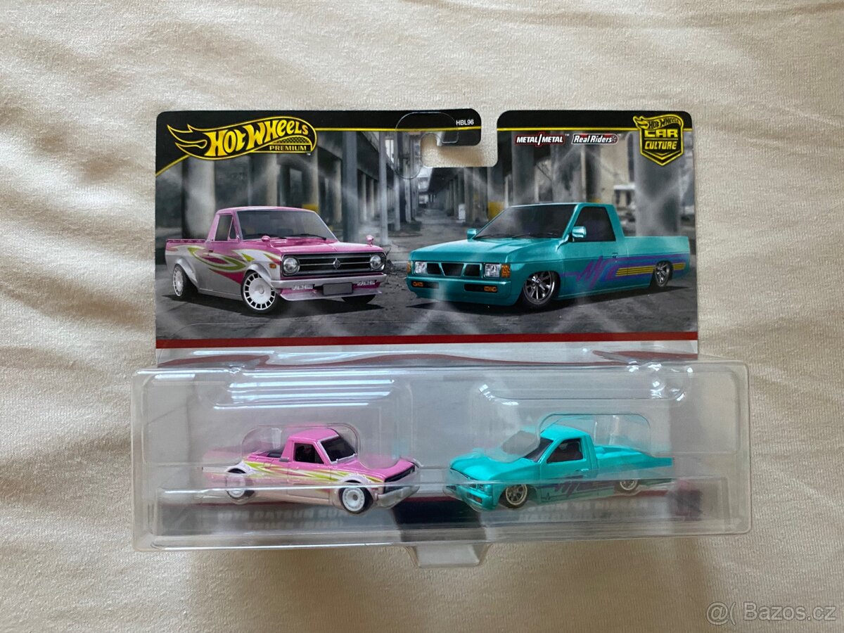 Hot wheels two-Pack Nissan, datsun Sunny