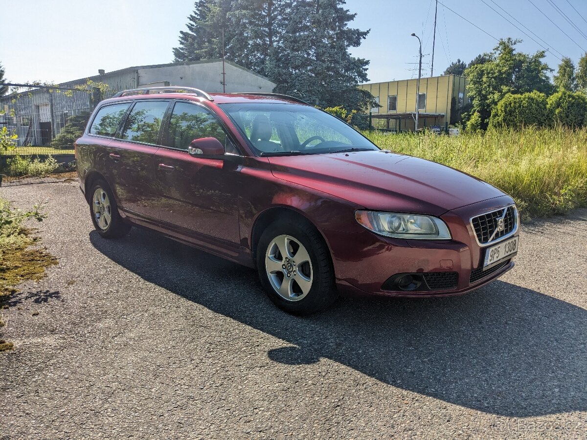 Volvo V70 2.4D nová STK