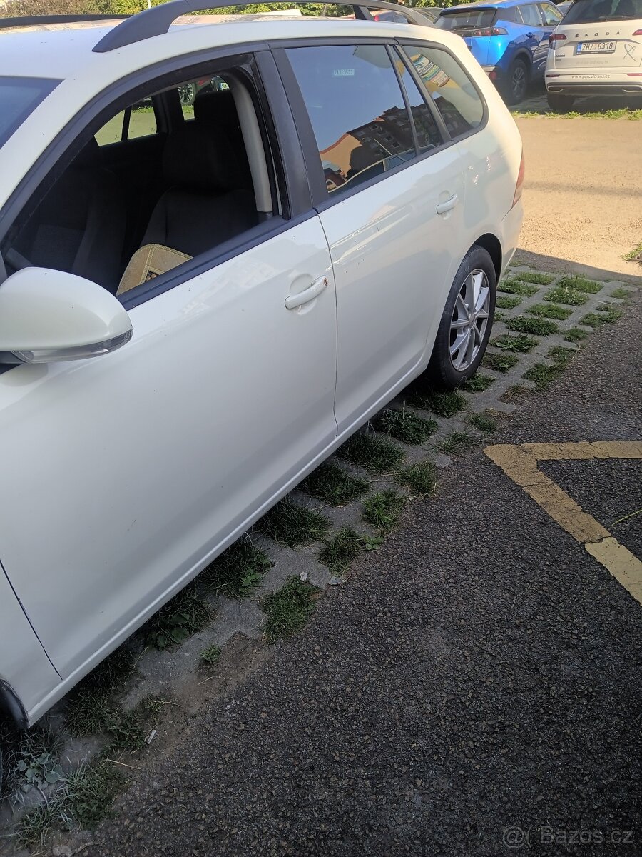 Prodám Golf Combi 1.9 motor super