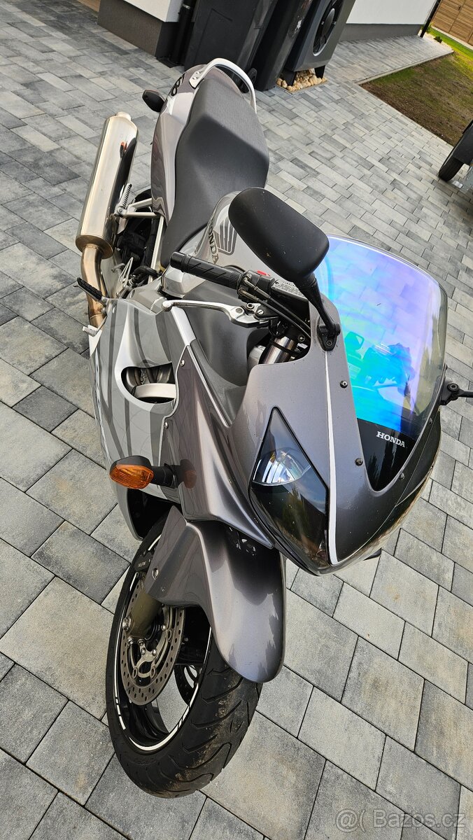 Honda CBR 600 F, 2006, 21,5tis. Km
