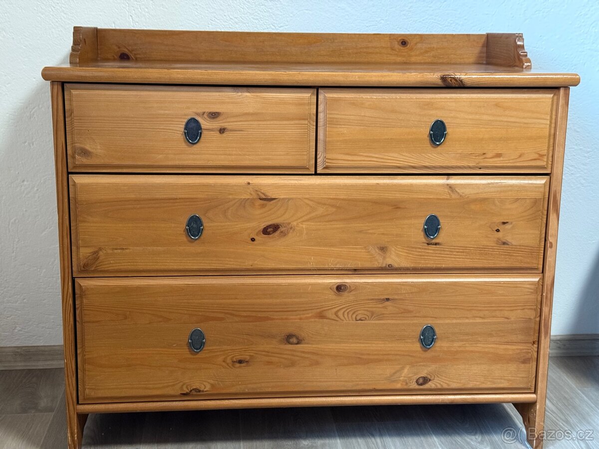 IKEA nábytek Leskvik