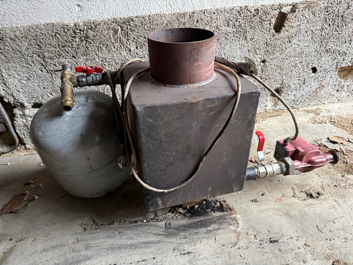 Výměník vody pro kamna/ kotel/ na komin