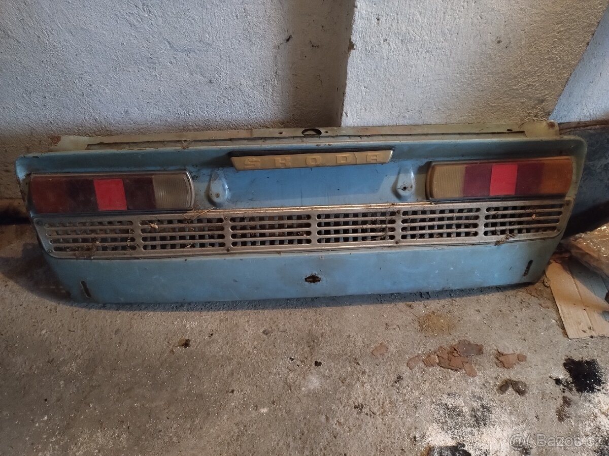 Zadní čelo škoda 100l