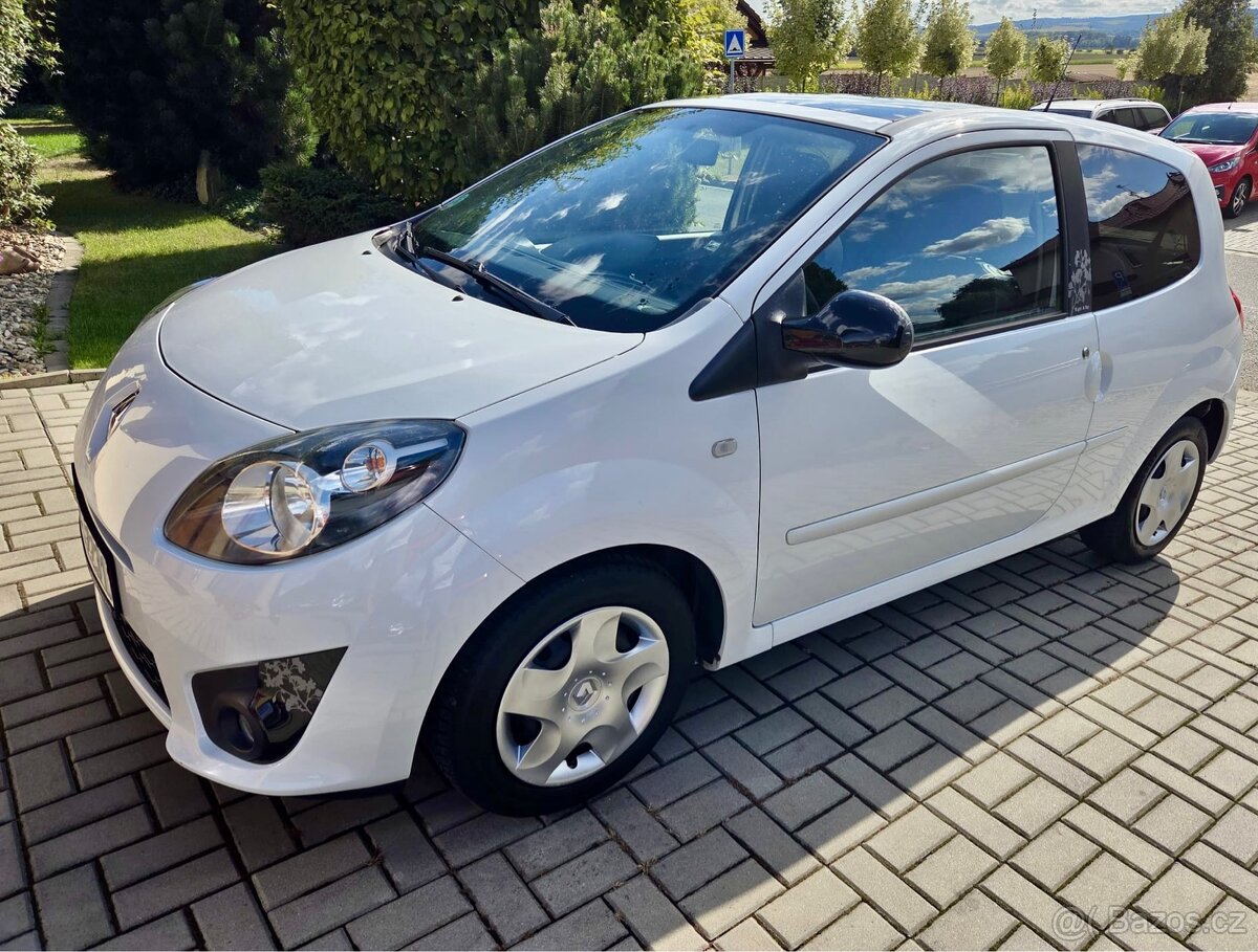 Renault Twingo 1.2 16V edice Night & Day PANORAMA