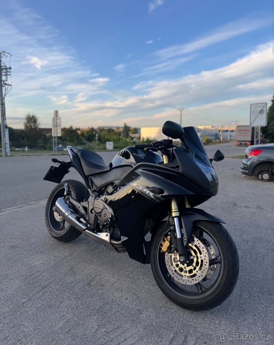 Honda cbr 600 F