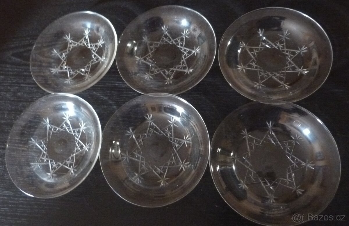 Broušené misky starožitné -  6 ks