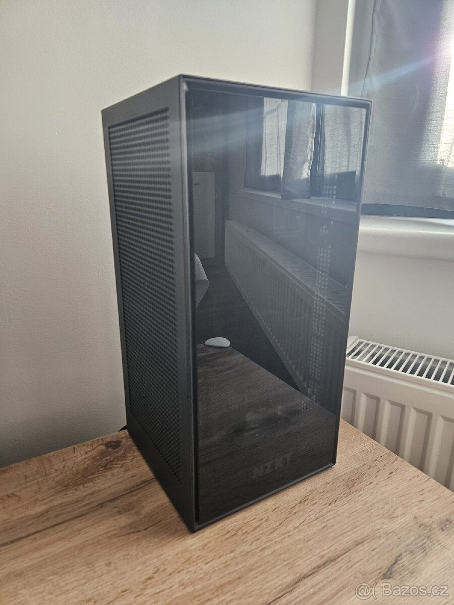 NZXT H1 v1