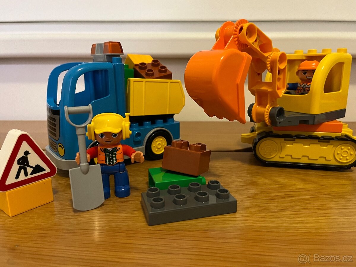 Lego Duplo 10812 Pásový bagr a náklaďák
