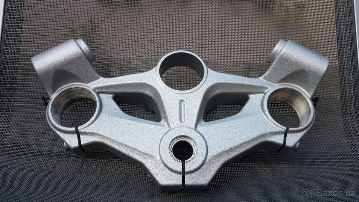 Díly na BMW F 800 S