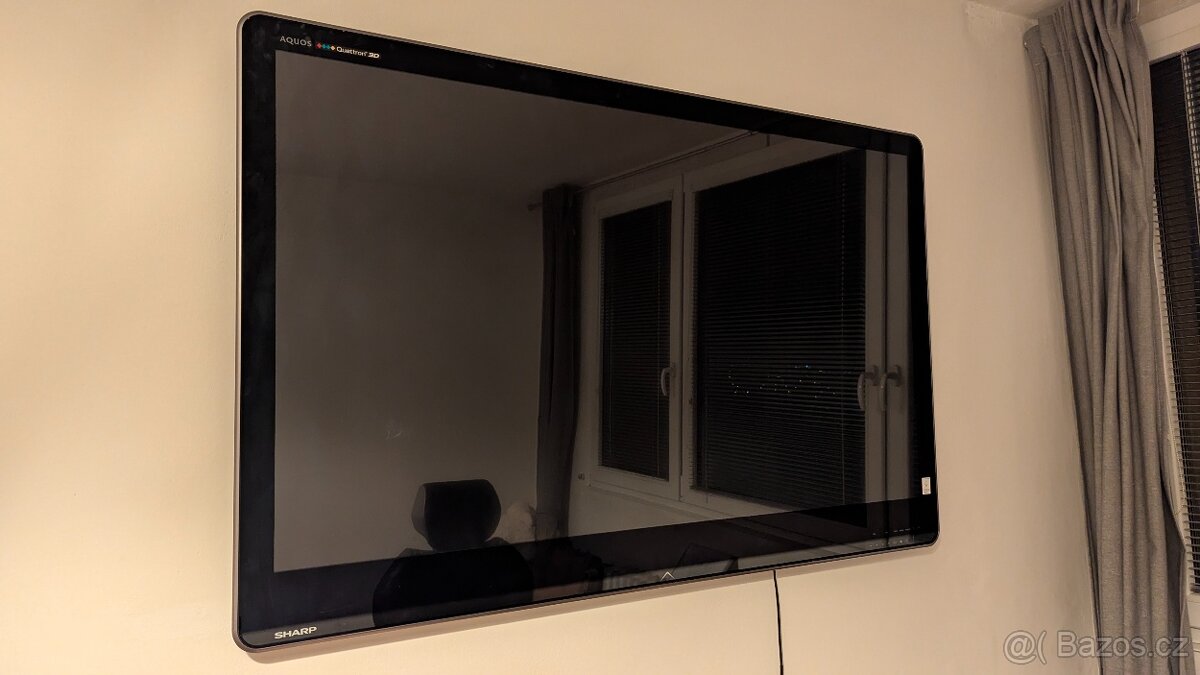 Prodám televizi Sharp LC-60LE925E (60") Full HD